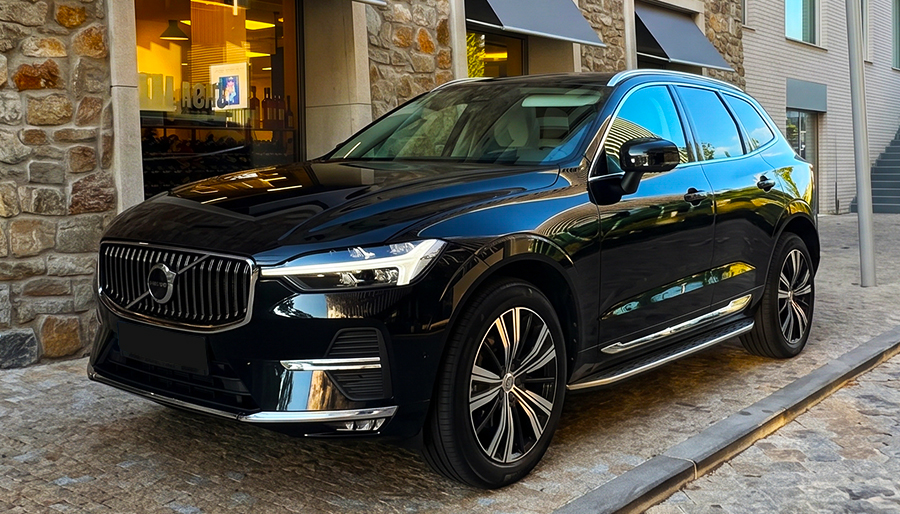 Volvo XC60 B5 235HP Ultimate Bright AT AWD